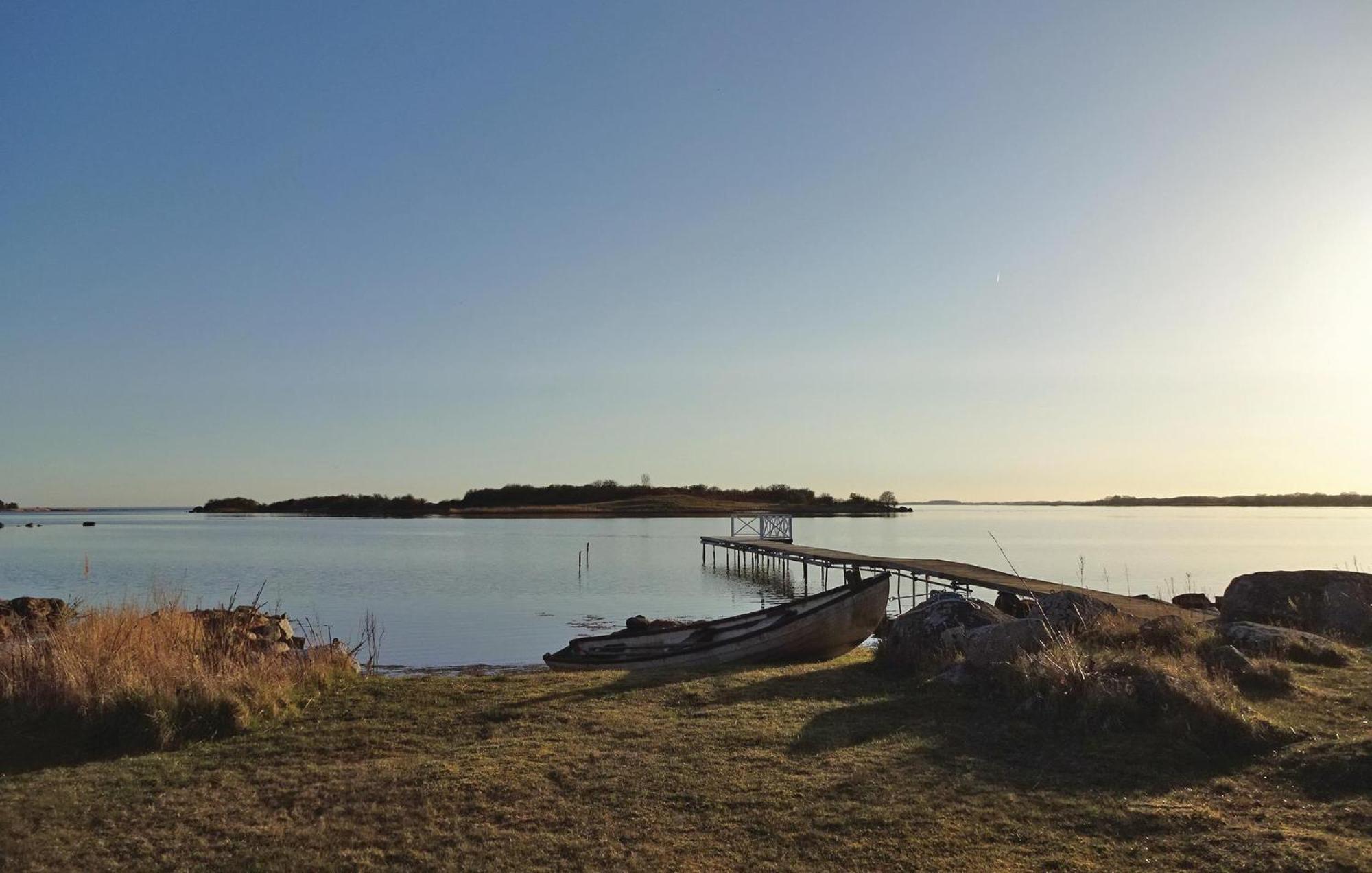 Awesome Home In Soelvesborg With House Sea View Екстериор снимка